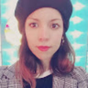 Meet your Posher, Adriana